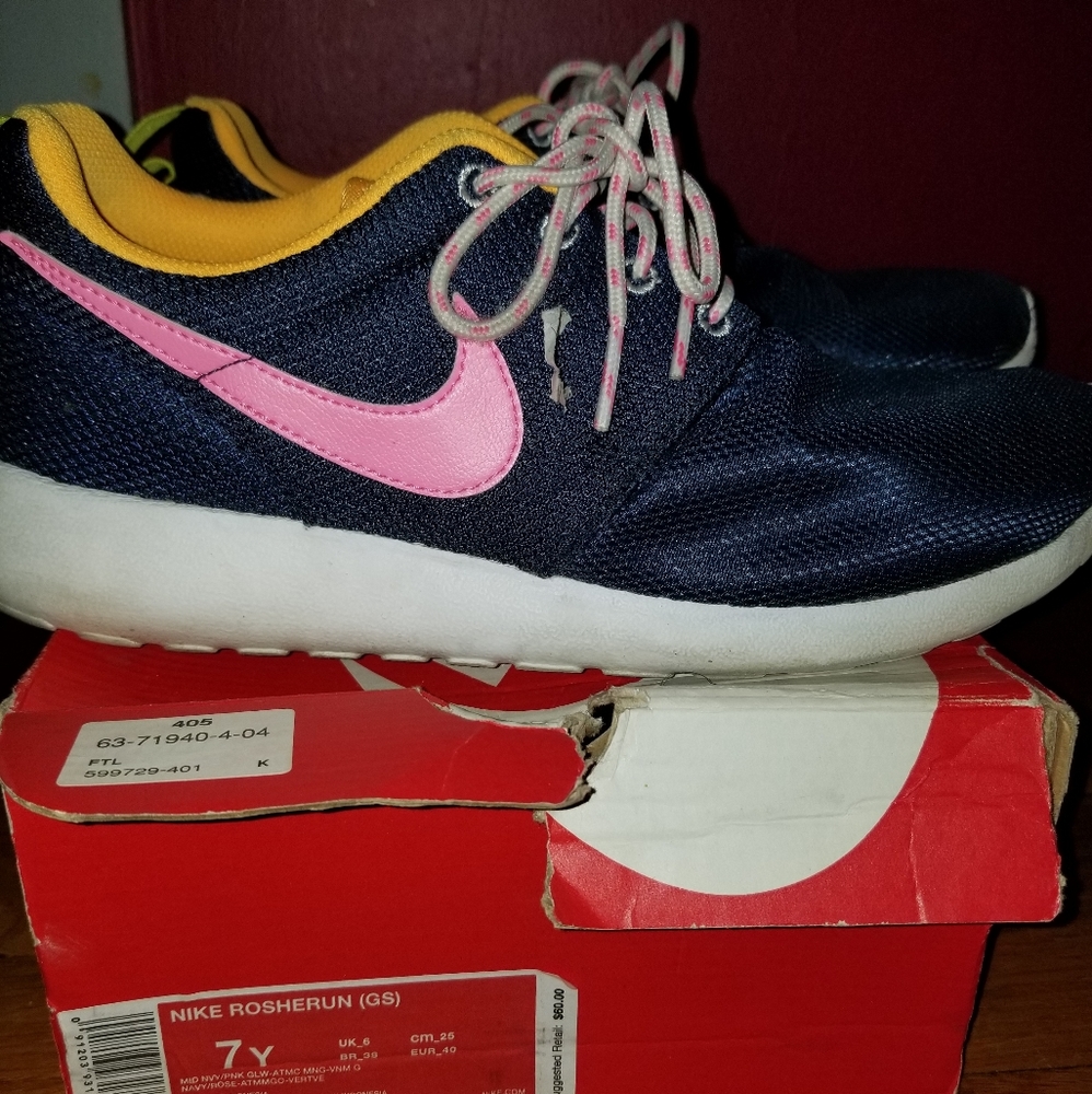 NIKE ROSHE RUN - Picture 4 of 4